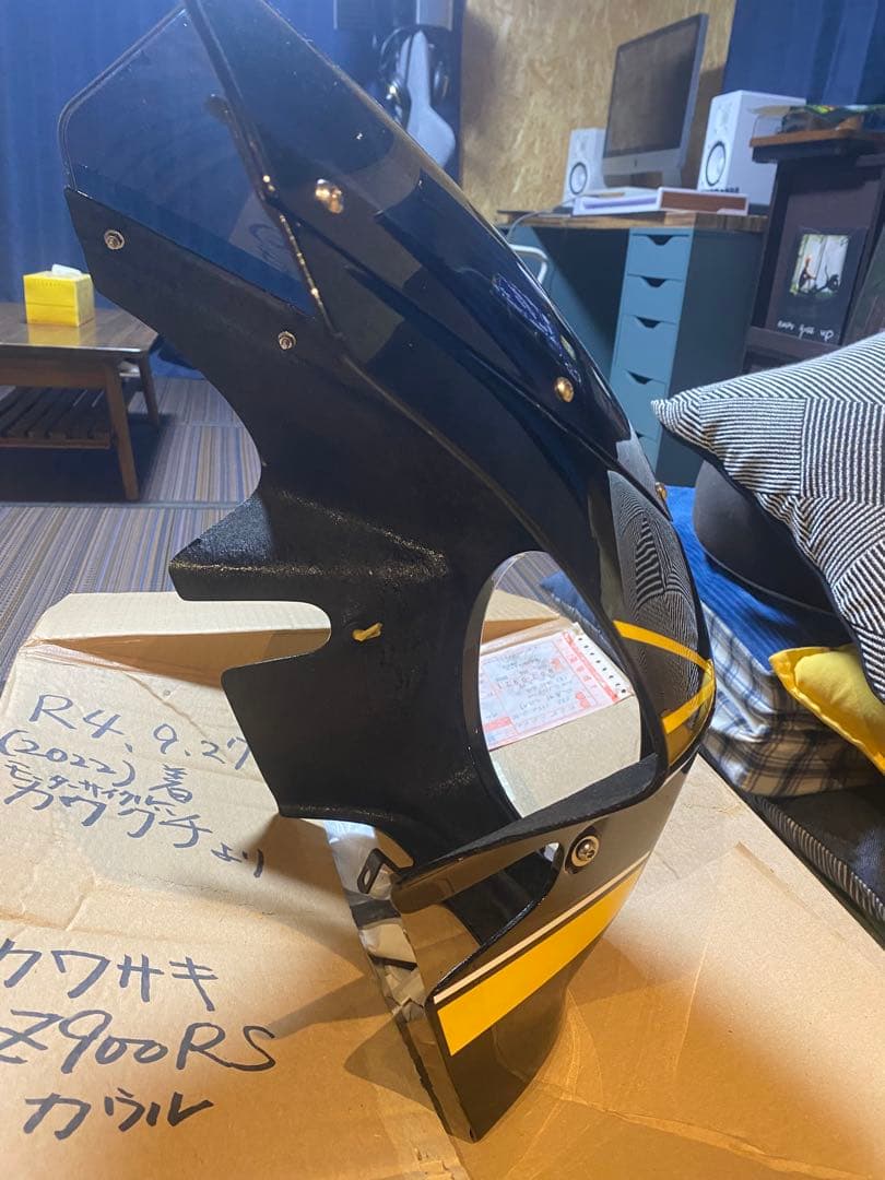 カワサキ　Kawasaki Z900RSカウル