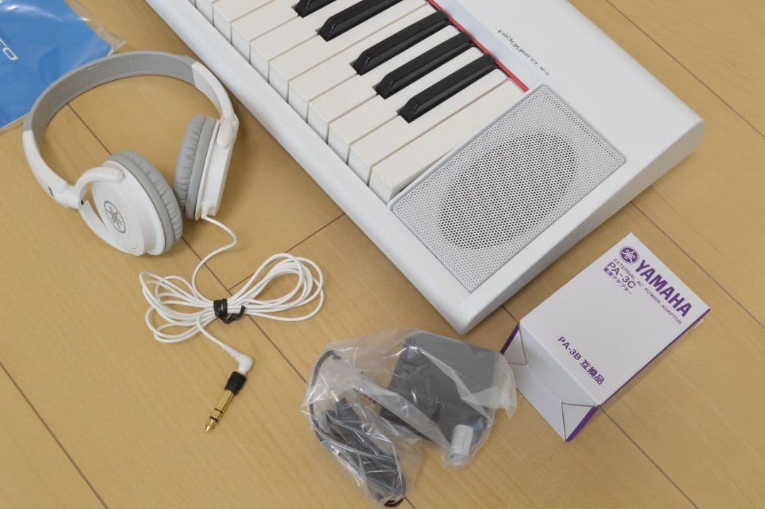 yamaha ピアジェーロ　NP-12　未使用ACアダプタ、ヘッドホン付