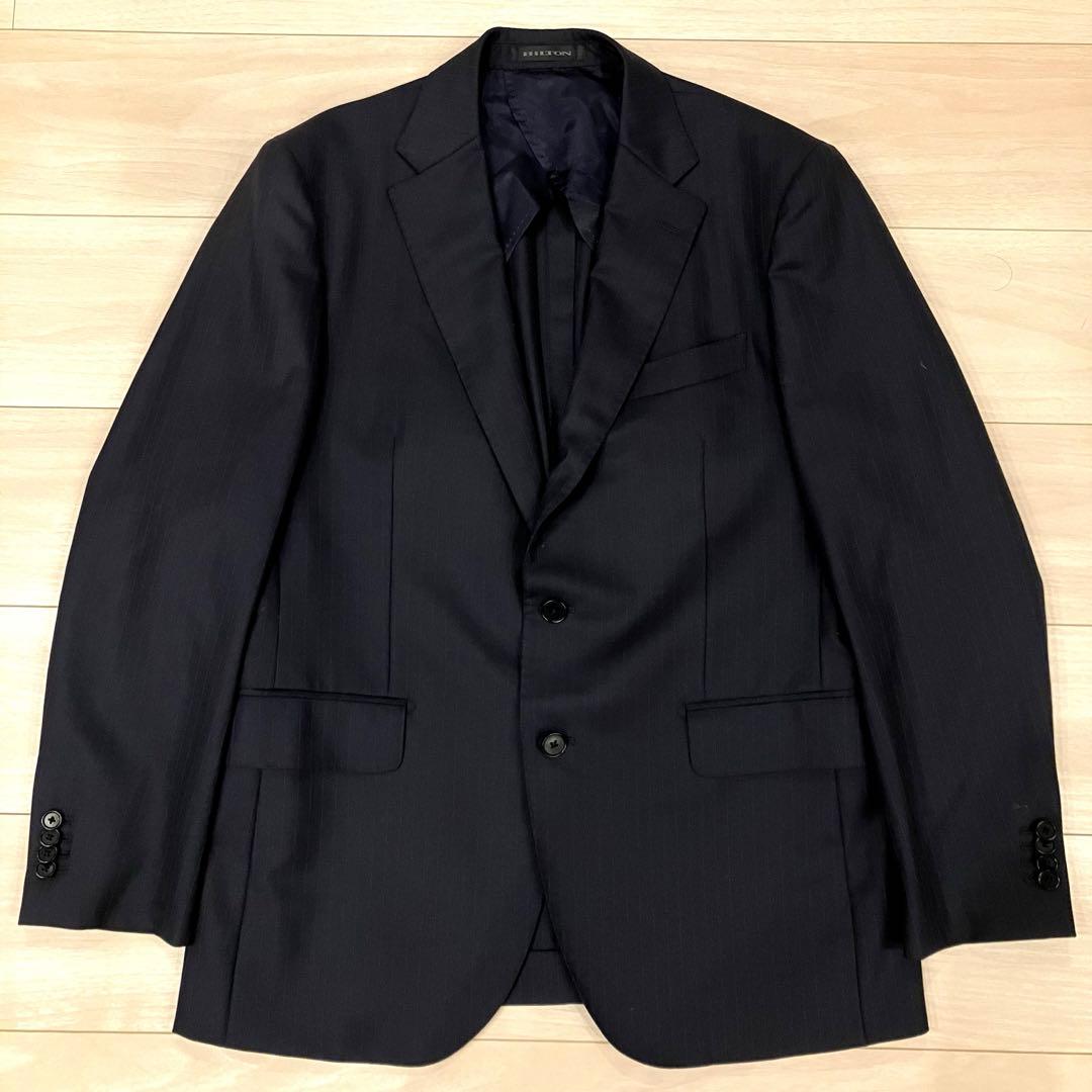極美品✨HILTON スーツ ３ピース ネイビー 本切羽 高級 ストライプ M