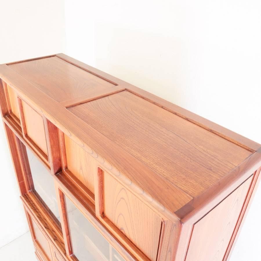 逸品！欅無垢 美しい杢目 大型 茶箪笥 高さ154cm ガラス戸 違い棚 飾り棚