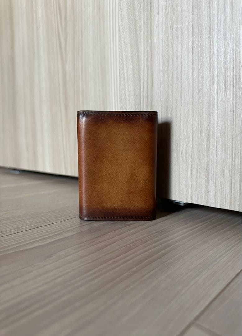 特注15万 ベルルッティ アカジュー レザー 財布 ゴールデンパティーヌ 限定品