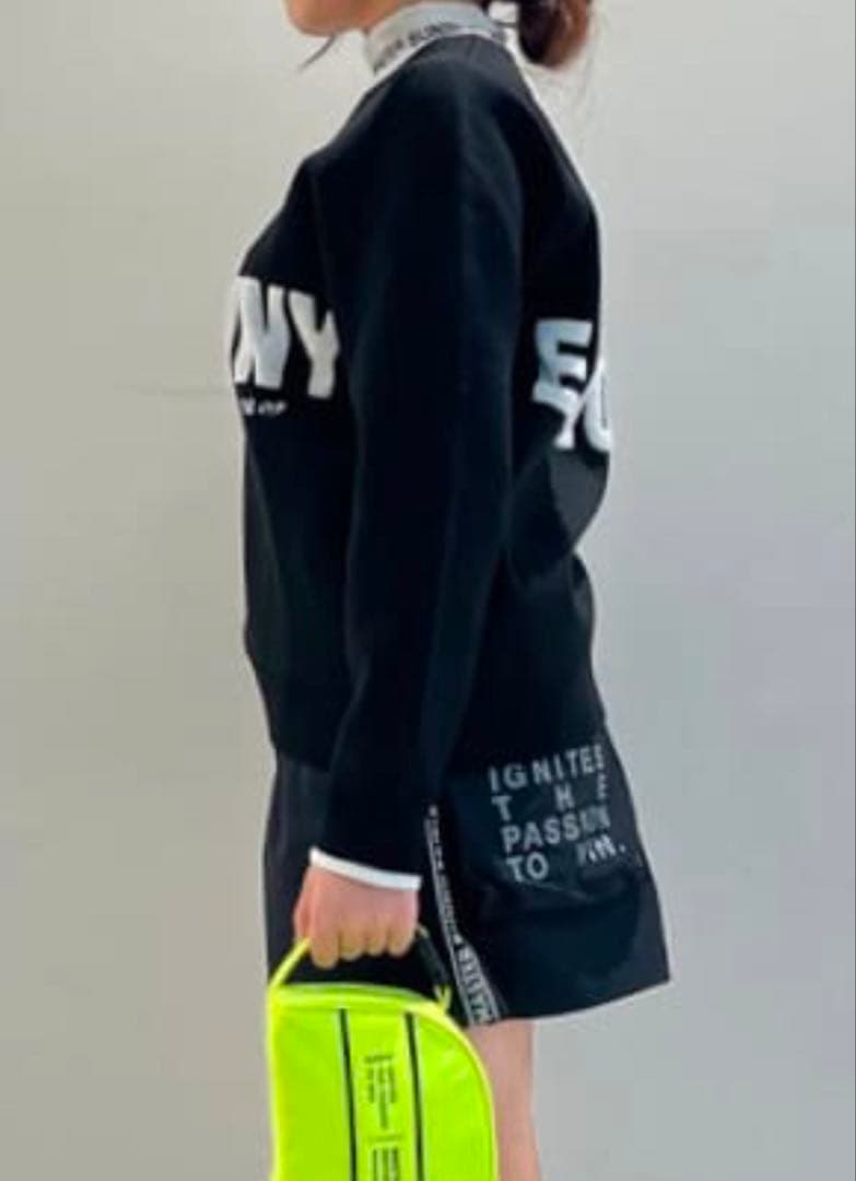 【新品】MASTER BUNNY EDITION クルーネックニットプルオーバー