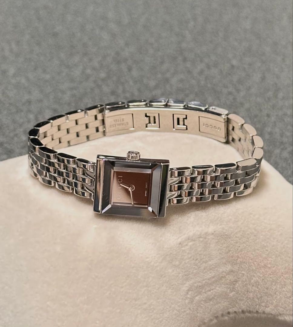 GUCCI Gフレーム 128.5 腕時計 箱付き クォーツ