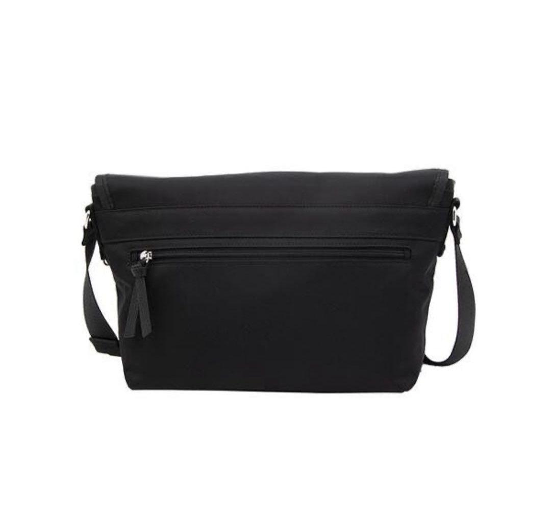 【新品】ANNA SUI ロックハート メッセンジャーバッグ　アナスイ　タグ付き