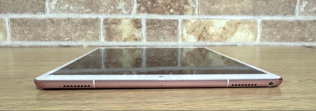 完品iPad Pro 10.5インチ64GB Wi-Fi + Cellular