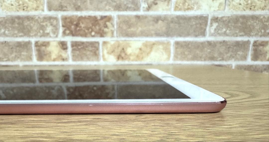 完品iPad Pro 10.5インチ64GB Wi-Fi + Cellular