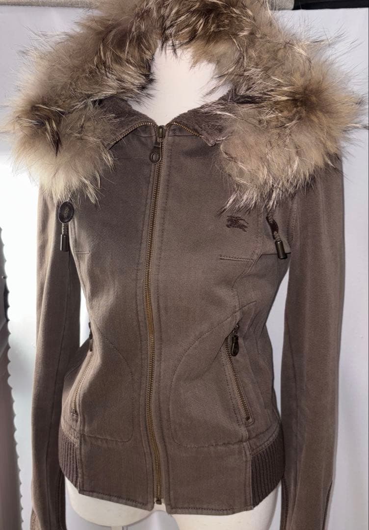 美品✨バーバリー　ブルゾン　パーカー　リアルファー　2way ジップ　y2k