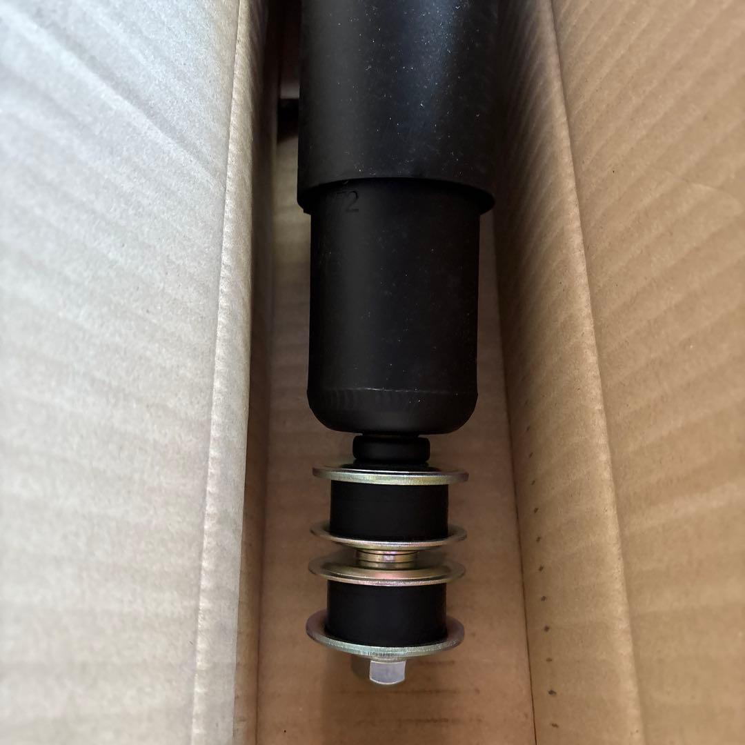 セレガR用　リアサスペンション 2個セット