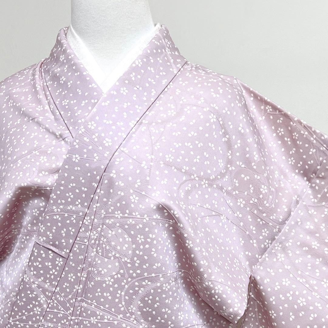 未着用　小紋　桜　花びら　流水地紋　お洒落　着物　032k