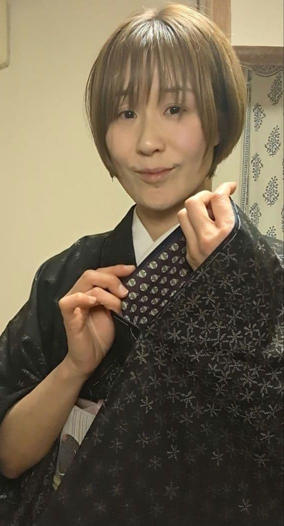 t*4様 正絹 江戸紅型名古屋帯と大島紬着物、長襦袢、帯締め帯揚げセット