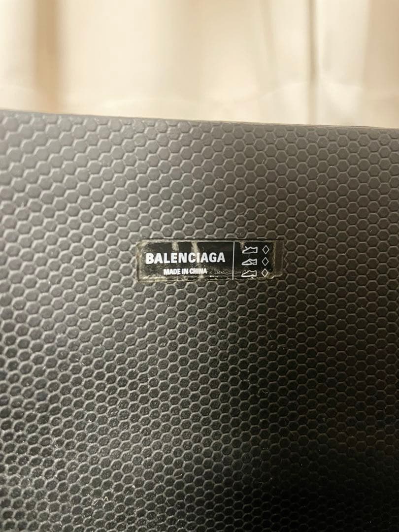 靴 BALENCIAGA Crocs