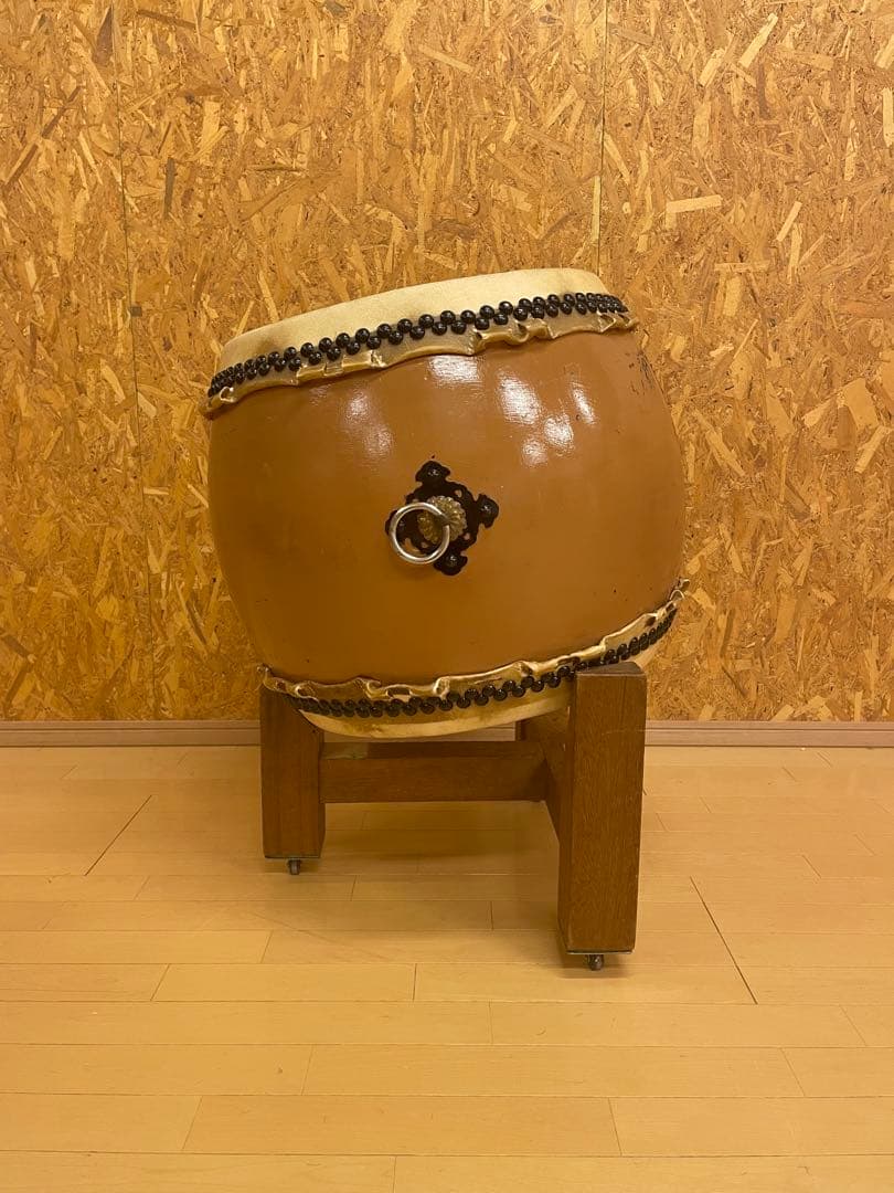 【年内で断捨離ですhaaa様用】値下げ！中古和太鼓　1.8尺相当　台付