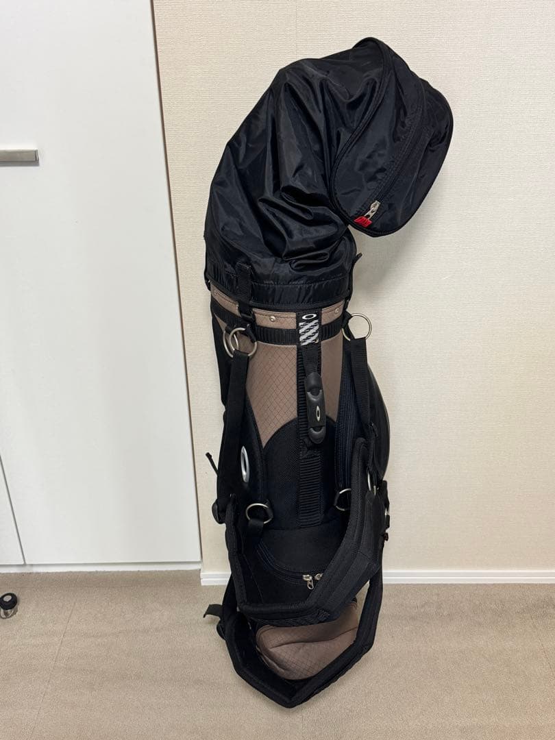 Oakley ゴルフスタンドバッグ（キャディバッグ）