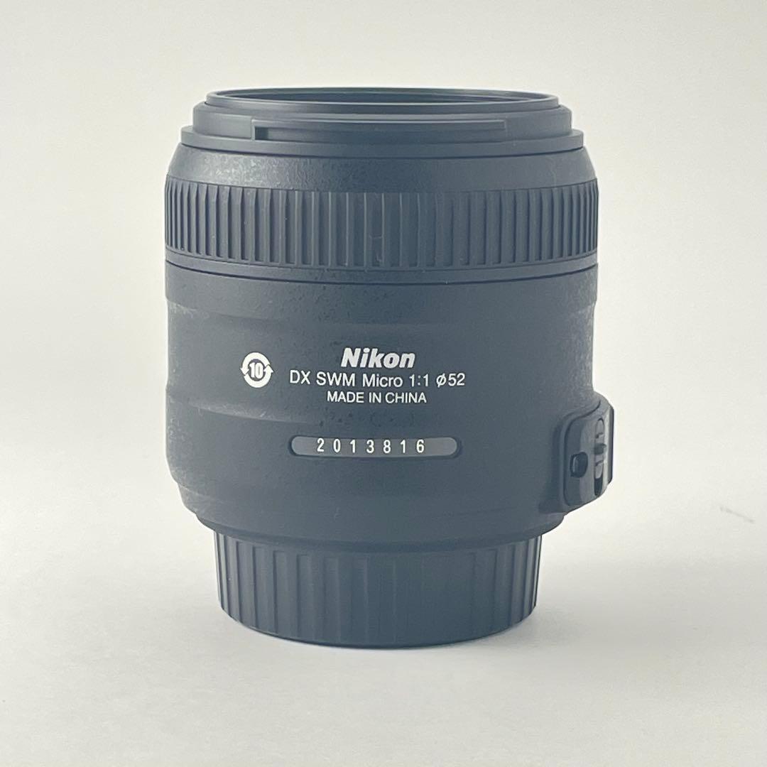 【美品・返品保証】Nikon AF-S DX Micro 40mm f2.8G