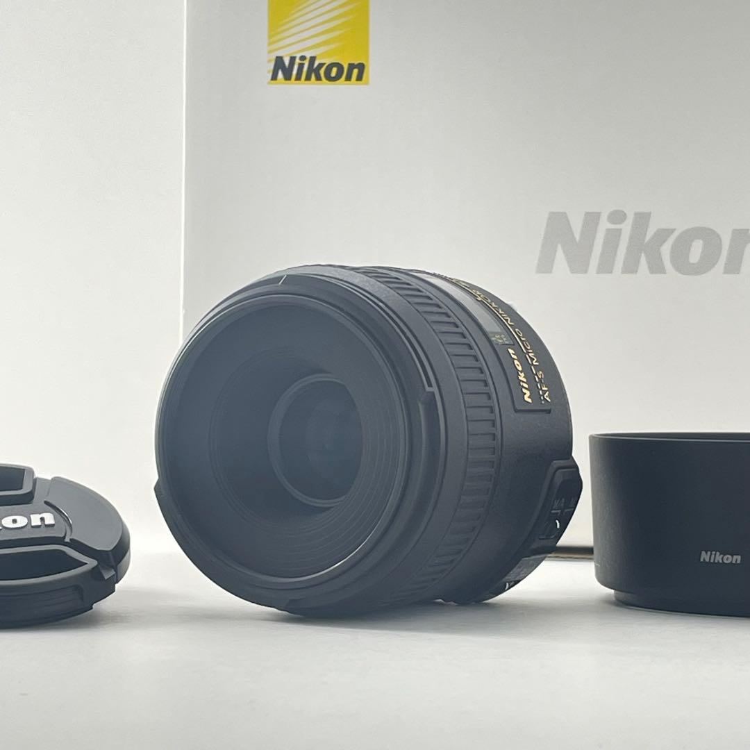 【美品・返品保証】Nikon AF-S DX Micro 40mm f2.8G