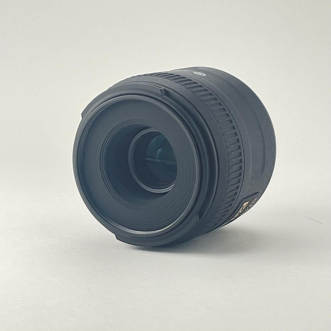 【美品・返品保証】Nikon AF-S DX Micro 40mm f2.8G