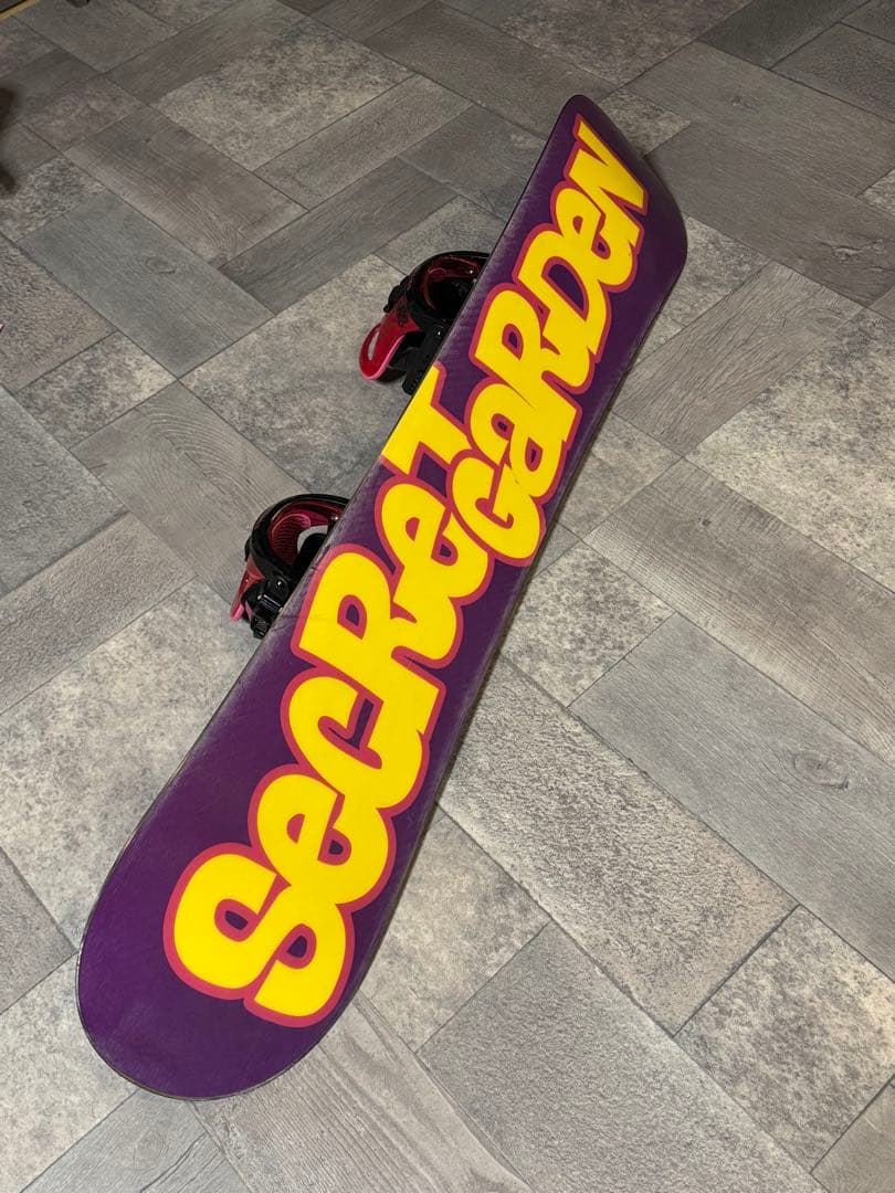 Secret Garden スノーボード 143cm ビンディング付き