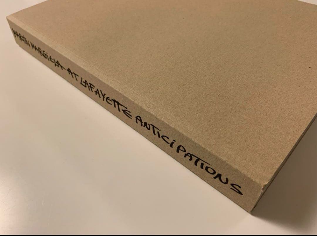 アート・デザイン・音楽 MARTIN MARGIELA LAFAYETTE ANTICIPATIONS