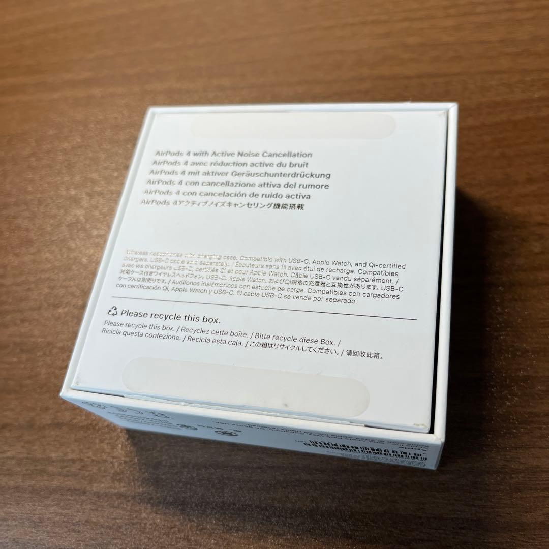 AirPods4 ノイキャン搭載　中古