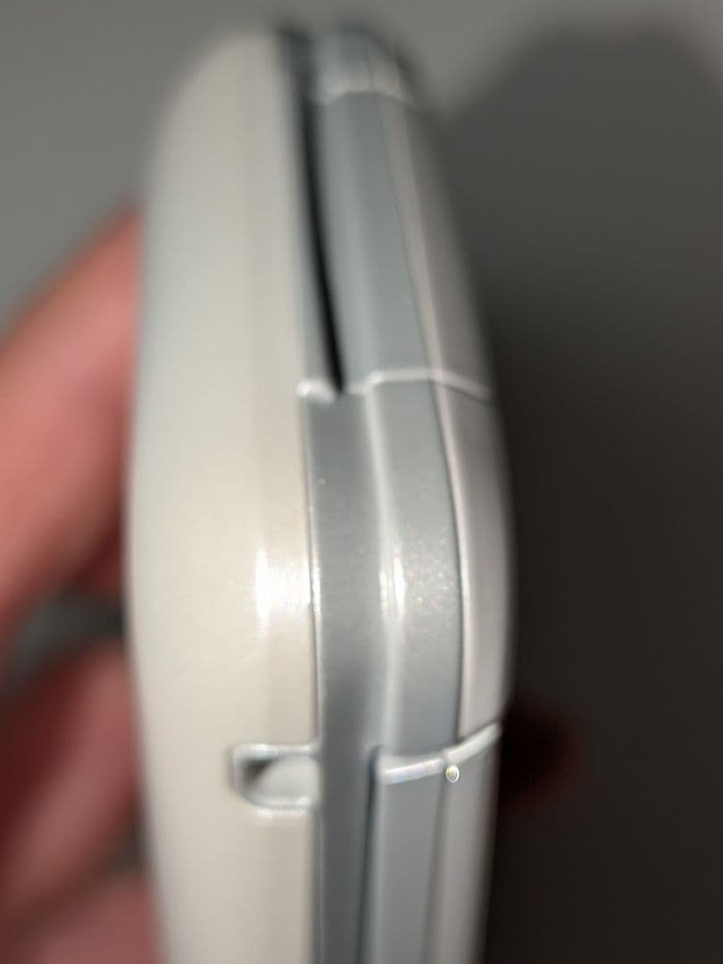 au GRATINA KYF38 ホワイト SIMフリー