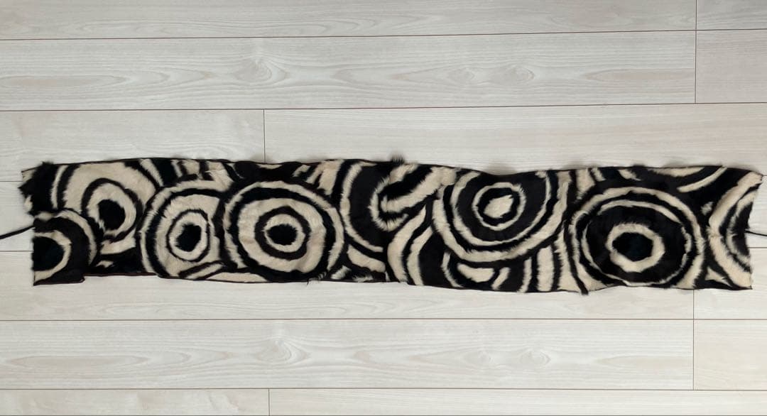 MARNI 円形模様 ファーショール