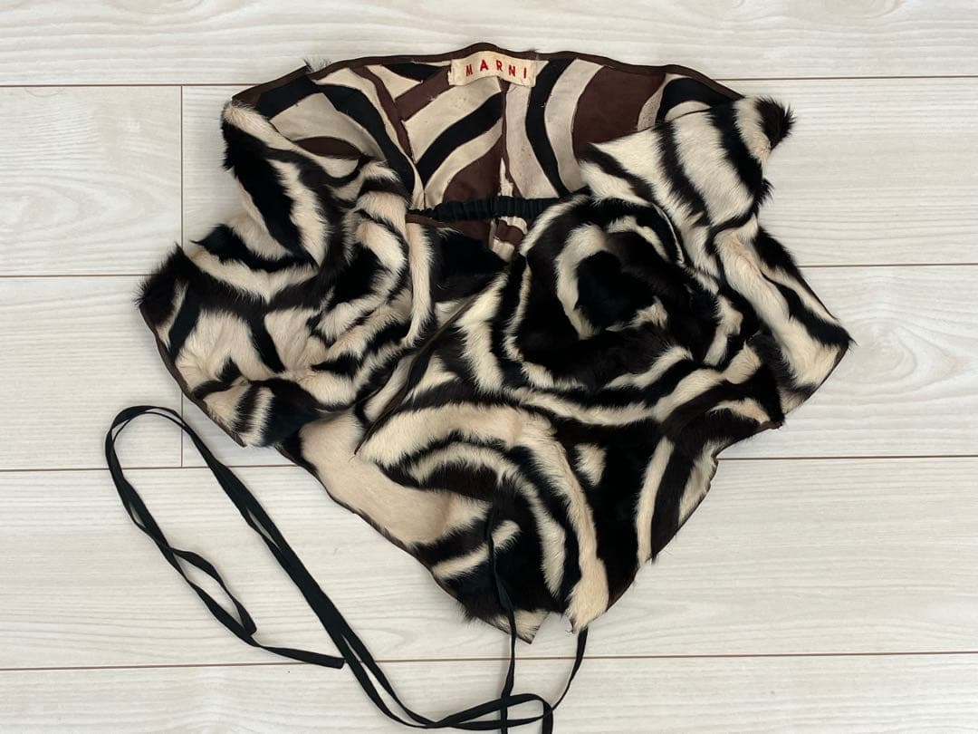 MARNI 円形模様 ファーショール