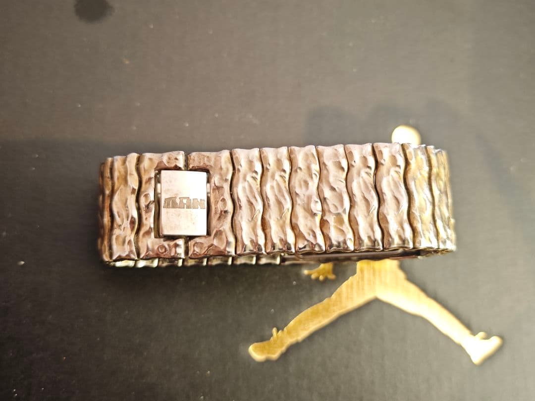 ヴィヴィアン・ウエストウッドの腕時計