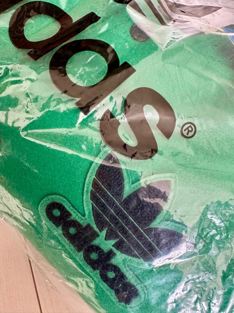 adidas ボンバージャケット　スタジャン アディダス (Lサイズ)