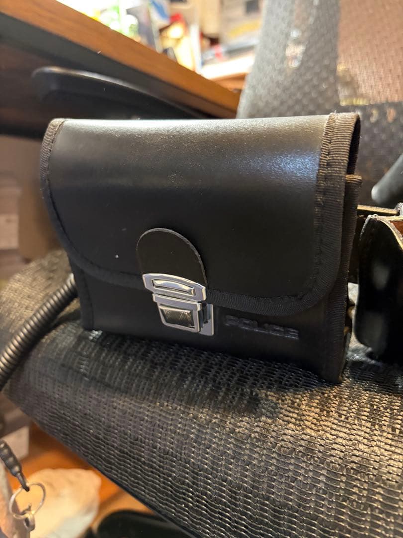 警察　ベルト　　ジム　　　帯革　レプリカ　演劇用　セット