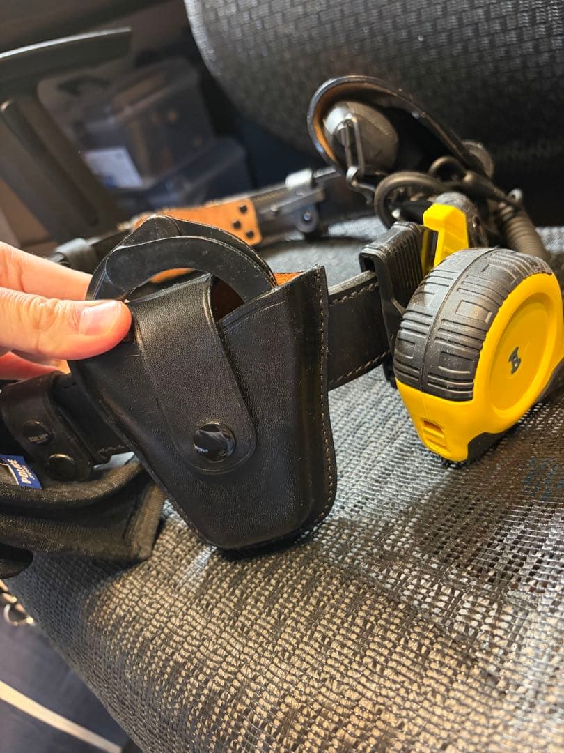 警察　ベルト　　ジム　　　帯革　レプリカ　演劇用　セット