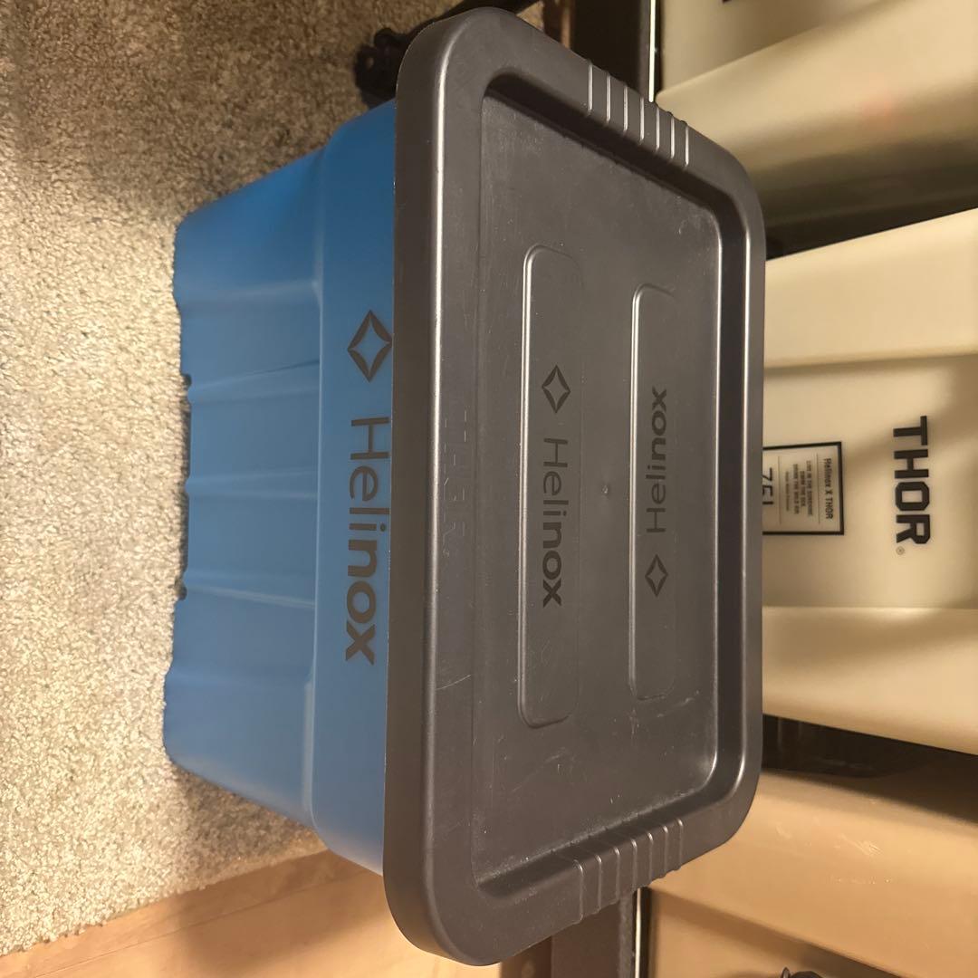 激レア Helinox THOR 22L Glow blue
