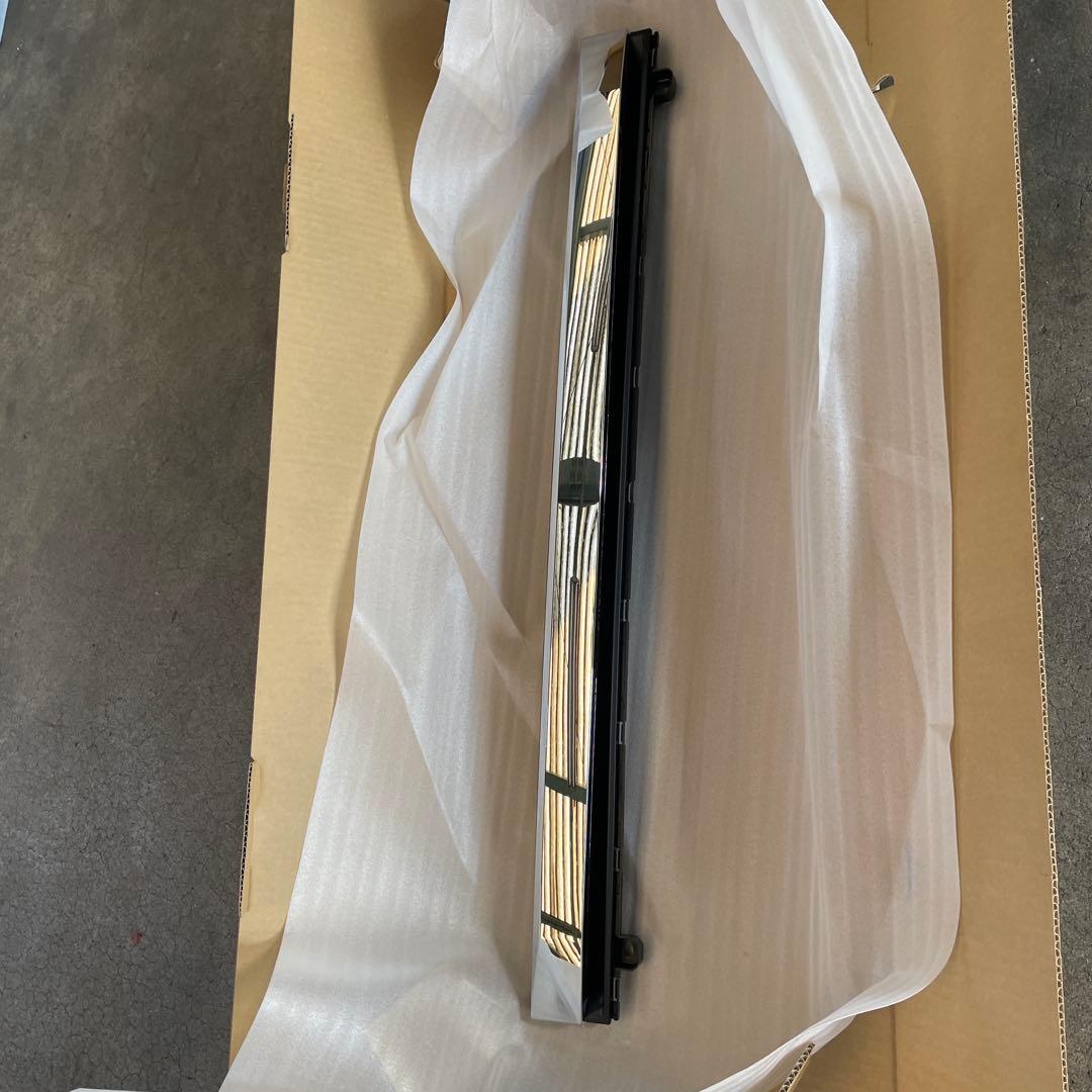 エブリイワゴン　DA17W 純正グリル