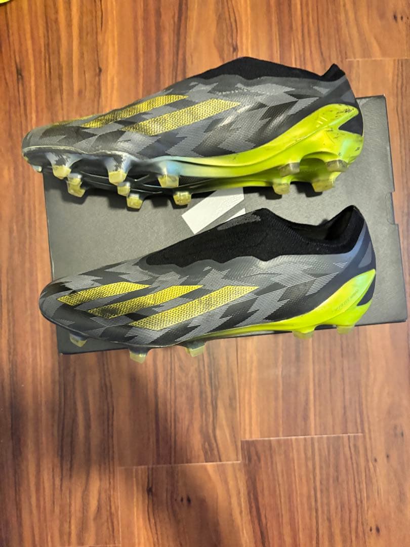 adidas サッカーシューズ 27cm