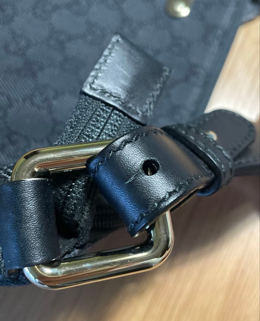 グッチキャンパス/GG柄/黒/大きめショルダーバッグ/未使用品GUCCI