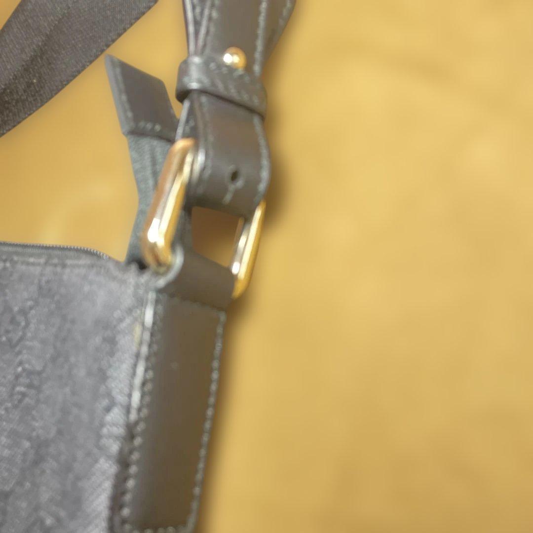 グッチキャンパス/GG柄/黒/大きめショルダーバッグ/未使用品GUCCI