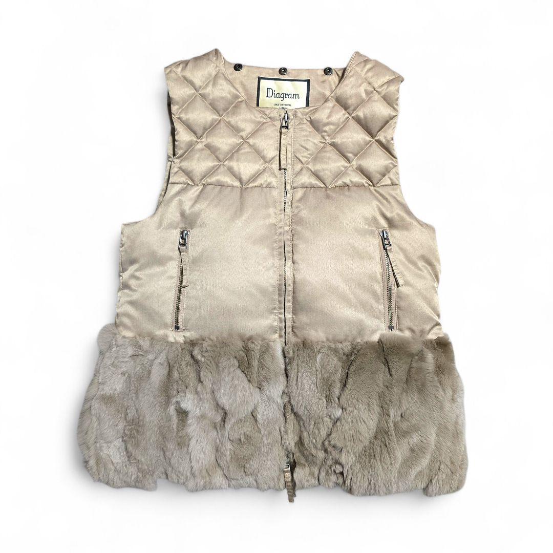 グレースコンチネンタル ダイグラム ファー付 ベージュダウンベスト