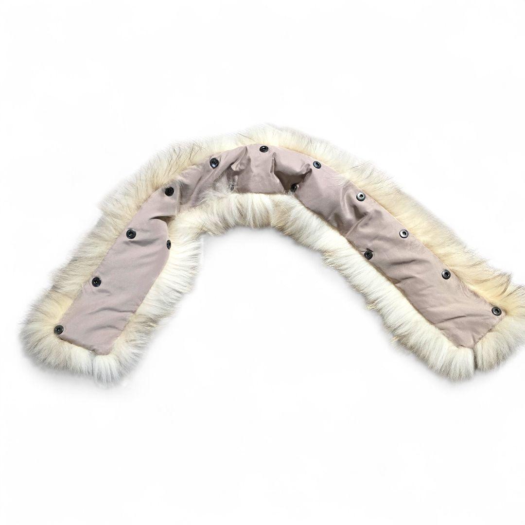 グレースコンチネンタル ダイグラム ファー付 ベージュダウンベスト