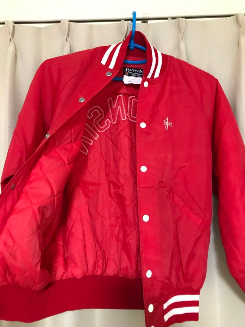 人気商品、USA製、90's、レアなjoe選手着用、WISCONSINスタジャン