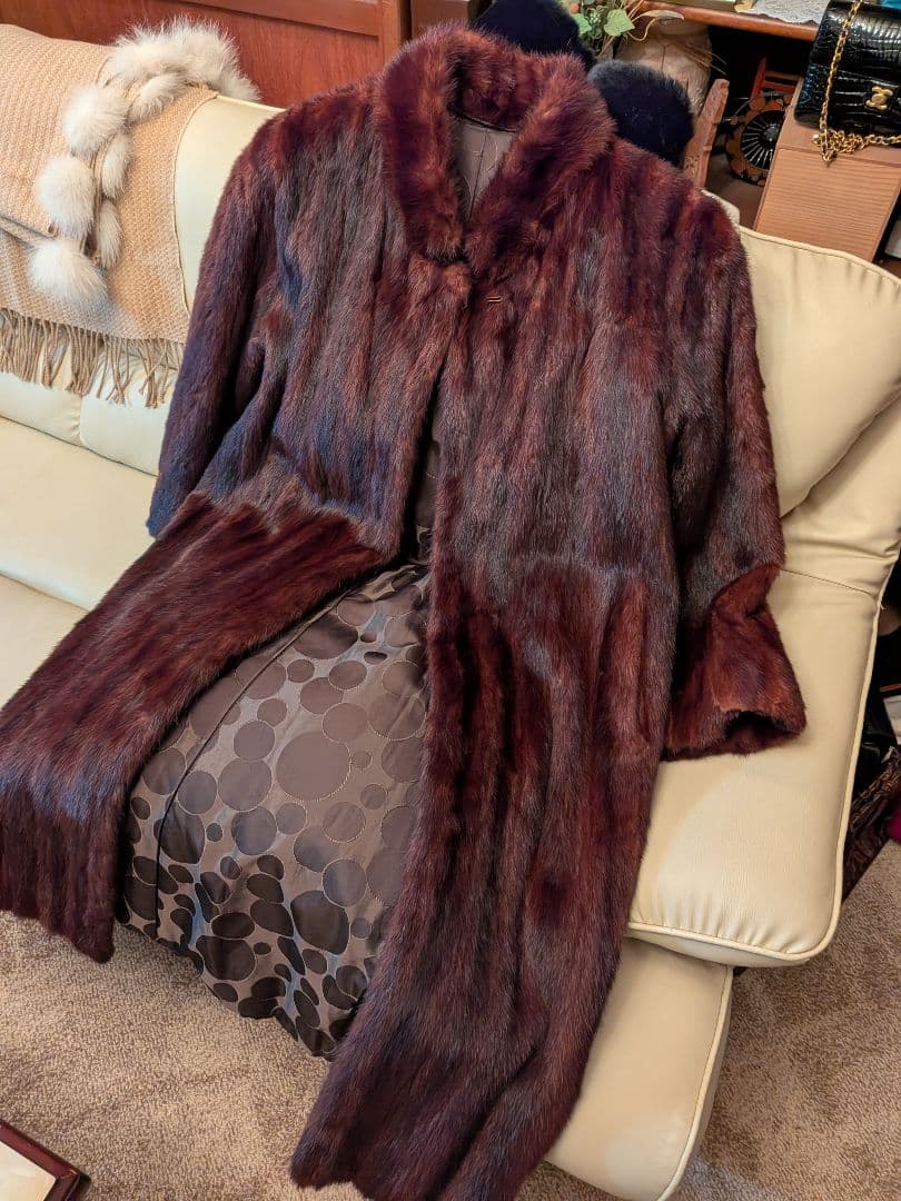 貴婦人の装い　最高級ウィーゼル毛皮ロングコート　オーダー品　呉服店購入