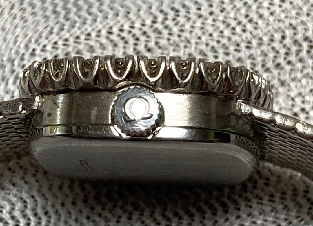 N*n様 オメガ ジュネーヴ ダイヤベゼル 手巻きレディース腕時計【稼働品】