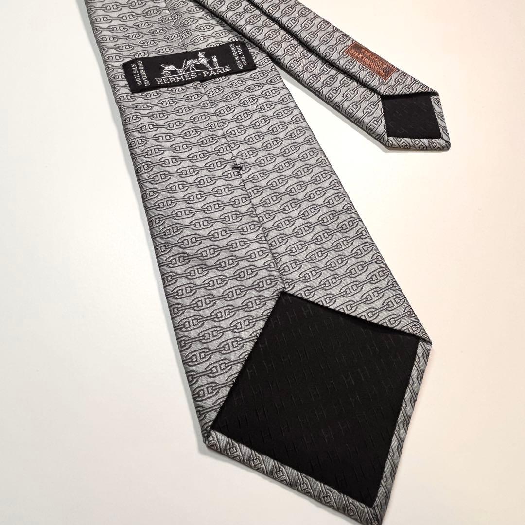 希少✨極美品✨HERMES エルメス　ネクタイ　シェーヌダンクル柄　ビジネス