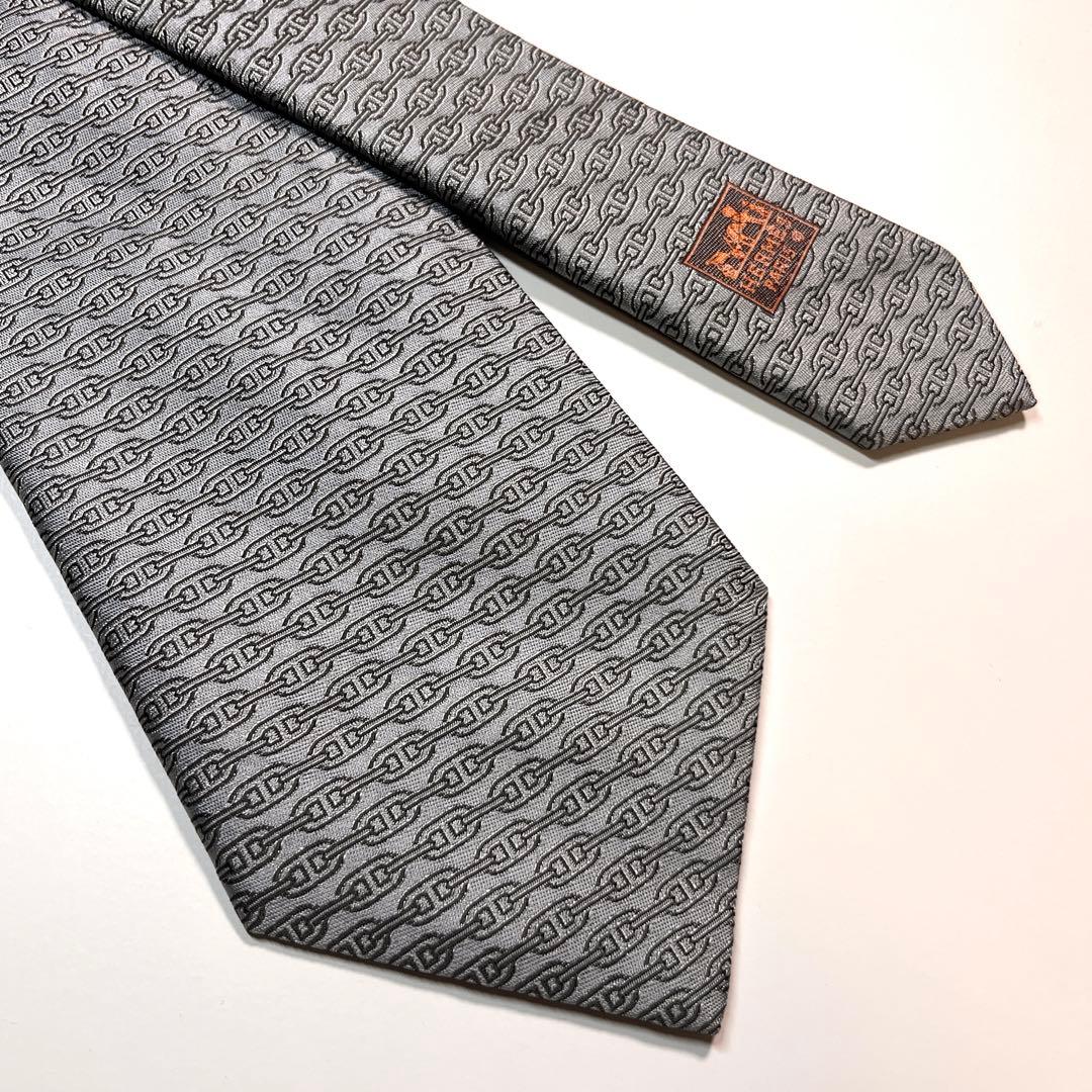 希少✨極美品✨HERMES エルメス　ネクタイ　シェーヌダンクル柄　ビジネス