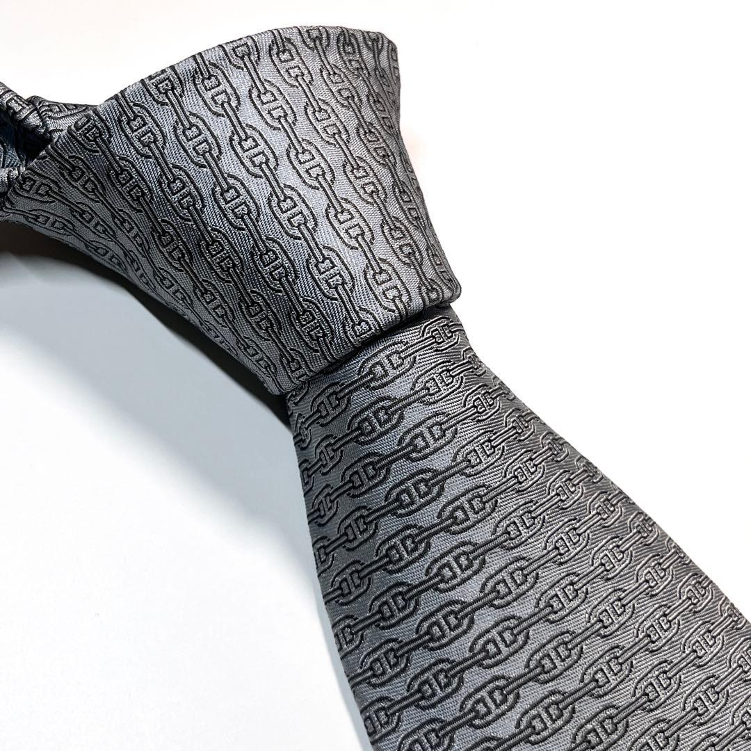 希少✨極美品✨HERMES エルメス　ネクタイ　シェーヌダンクル柄　ビジネス