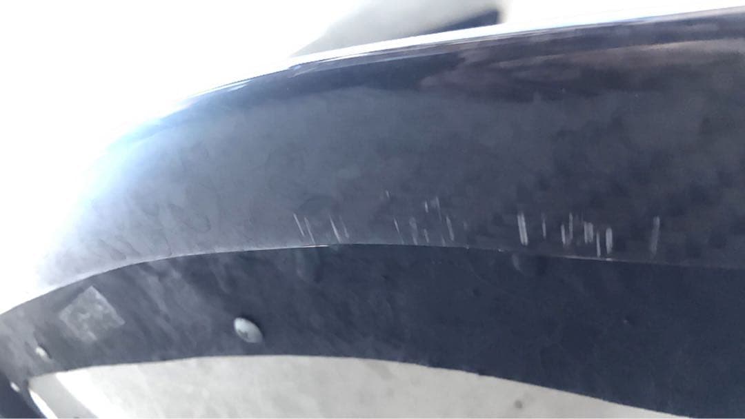  f10 フロントリップ　カーボン