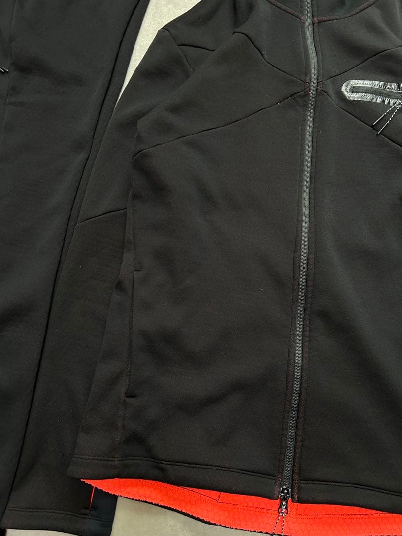 良品 セットアップ アシックス GEL-HEAT フルジップフーディー XL