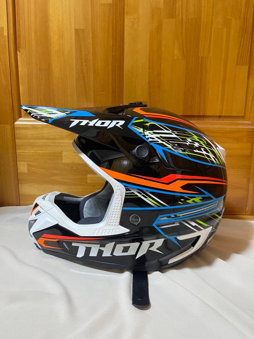 マ*ー様 THOR VERGE HELMET ゴーグル付き