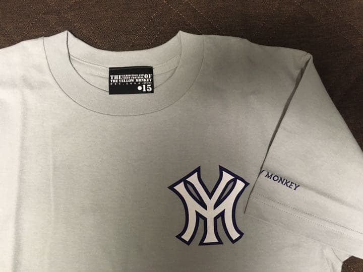 【THE YELLOW MONKEYメカラウロコ8】DVD&写真集＋Tシャツ