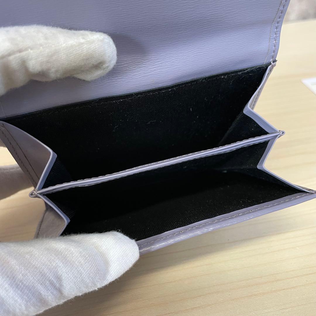 GIVENCHY ジバンシー　キップスキン　二つ折り財布　薄紫　パープル