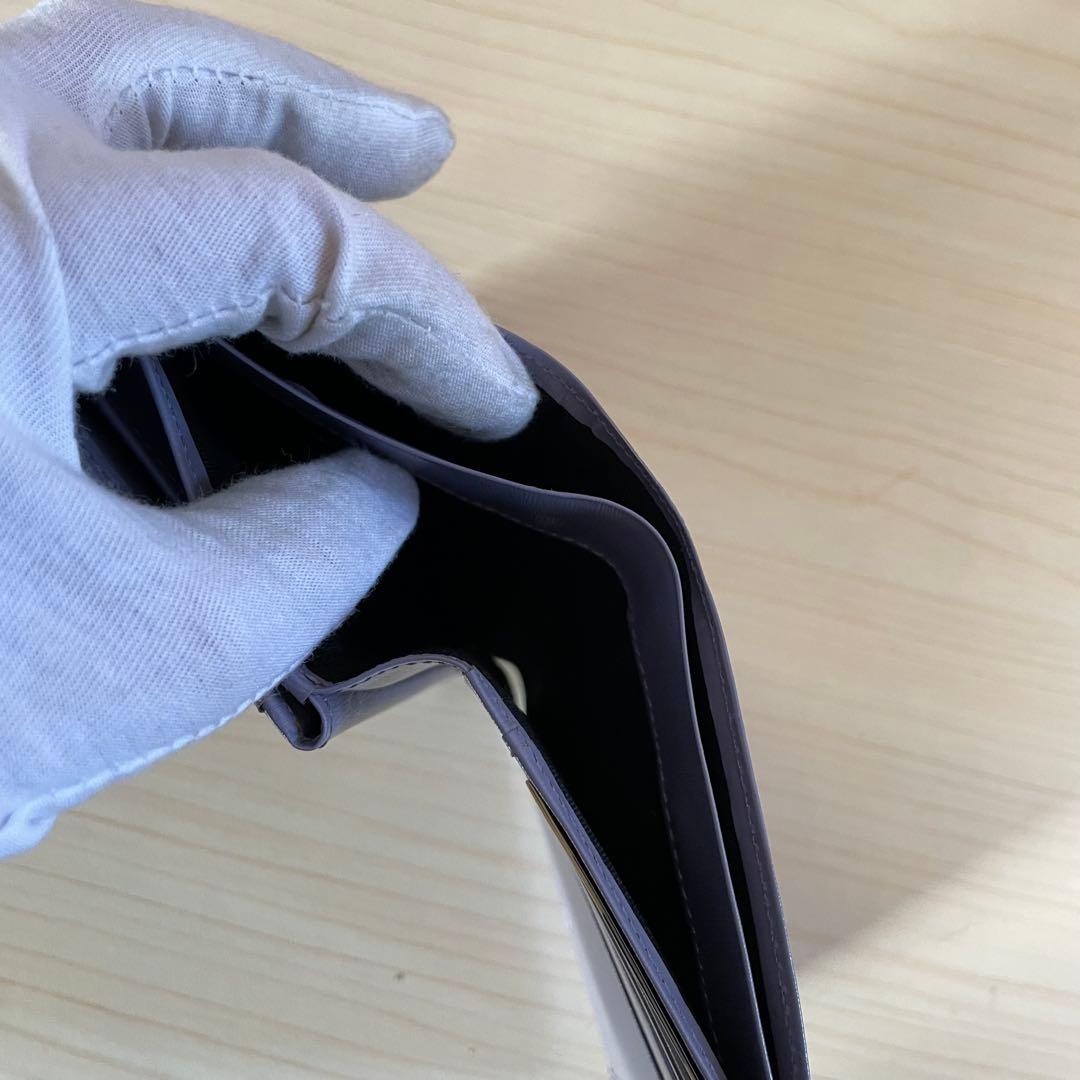 GIVENCHY ジバンシー　キップスキン　二つ折り財布　薄紫　パープル