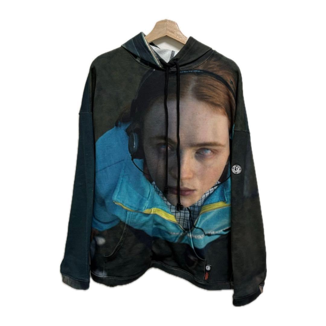 トップス stranger things x little sunny bite MAX